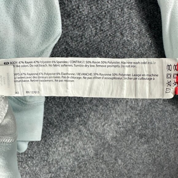 Wildfox Sweatshirt Womens Medium Fleece Rib Hem Cuffs Pullover Blue Heart - Picture 5 of 7